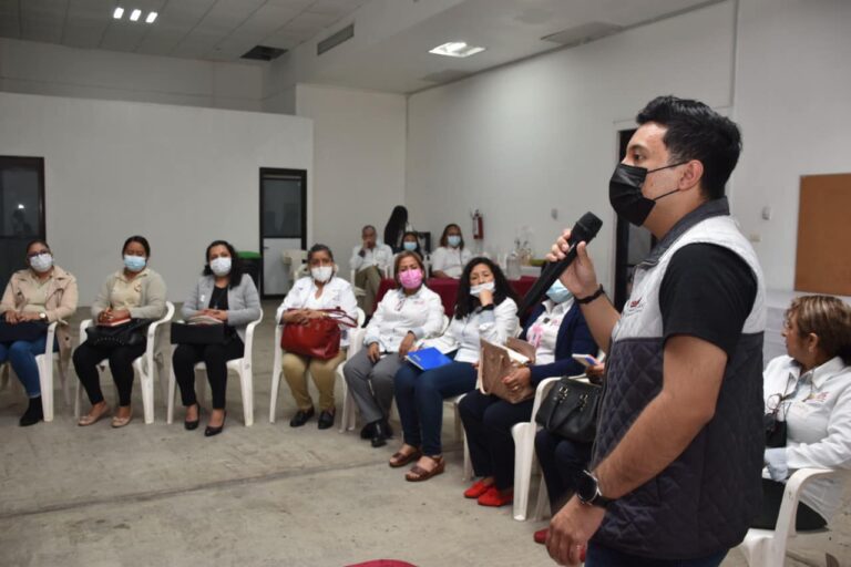 DIF Córdoba sede de la Capacitación de Principios básicos para el acompañamiento psicosocial a familiares por parte de la  CEEAIV.