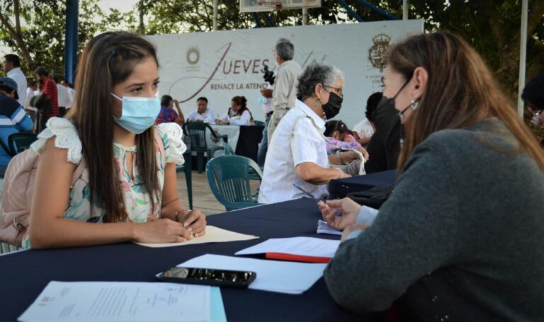 DIF CÓRDOBA BRINDA ATENCIÓN DE PRIMERA MANO.