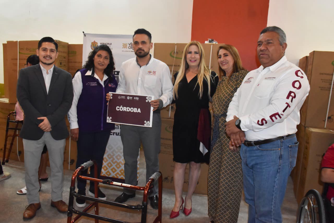 «Entrega de Apoyos Funcionales para la Salud Integral de las Familias Veracruzanas»