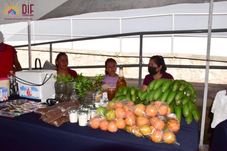 Se lleva a cabo segunda edición del mercado “Emprendiendo con el Corazón”