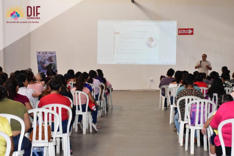 DIF Córdoba conmemora Semana Internacional de Lactancia Materna con Jornada de Conferencias.