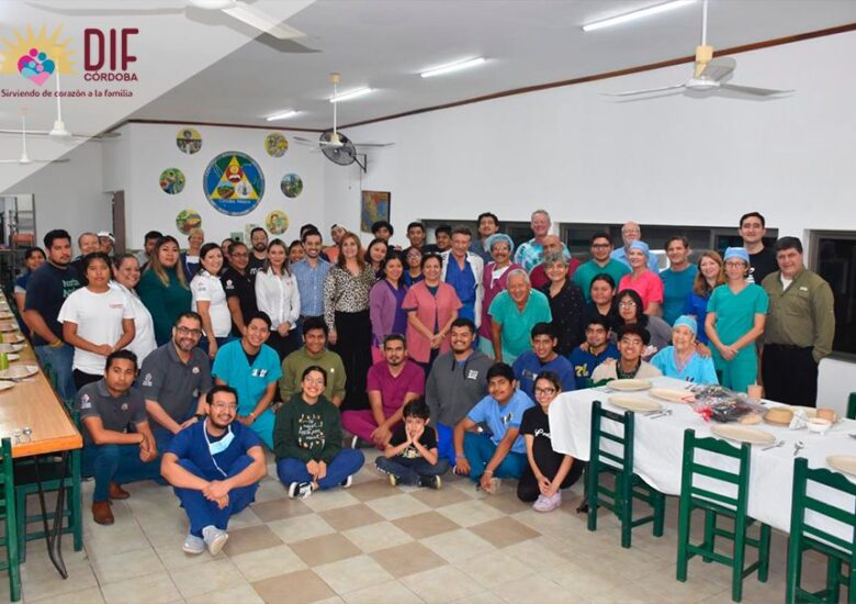 Finaliza exitosa campaña de cirugías gratuitas de cataratas organizada por el Centro Educativo Indígena en coordinación con DIF.