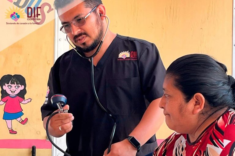 *Llevamos los servicios de atención médica y dental, a la comunidad Zacatepec con la Brigada Atendiendo con Amor a la Familia*