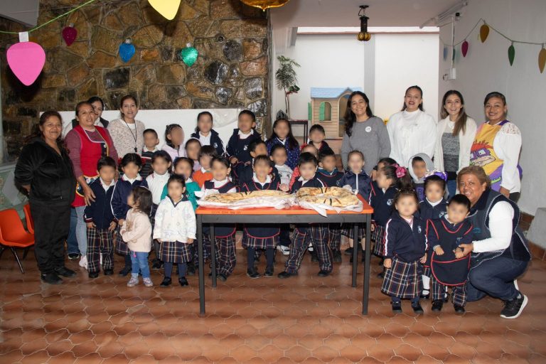 Ilusión y alegría en el regreso a clases de los CAIC: Sistema Municipal DIF.