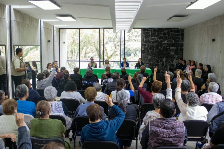 Salud integral para fortalecer la vida digna en la Estancia “Nuestras Raíces”