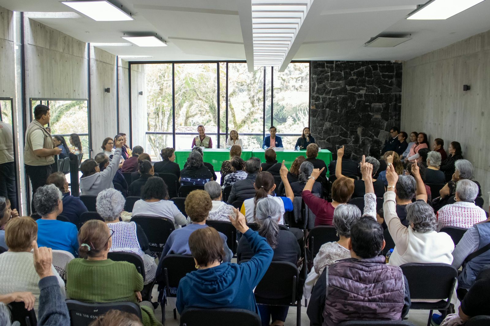 Salud integral para fortalecer la vida digna en la Estancia “Nuestras Raíces”