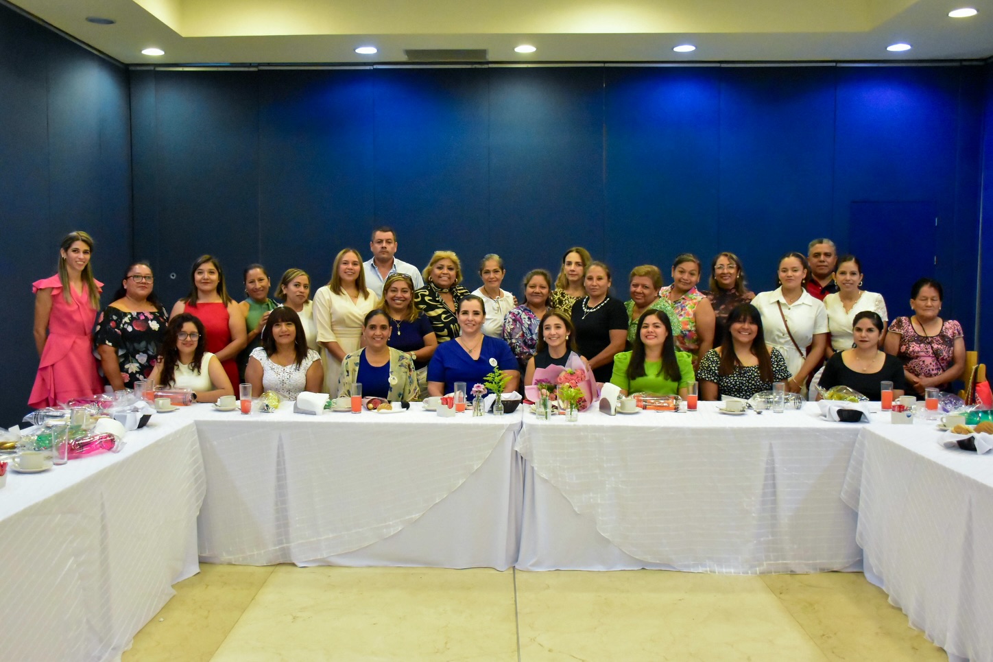 Reconoce DIF a maestras y maestros por su entrega y vocación.